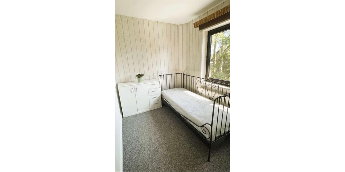 Doppelhaushälfte Schenefeld - 5 Zimmer, 135 m&sup2;, 1.990&euro; | Angebot:25724727