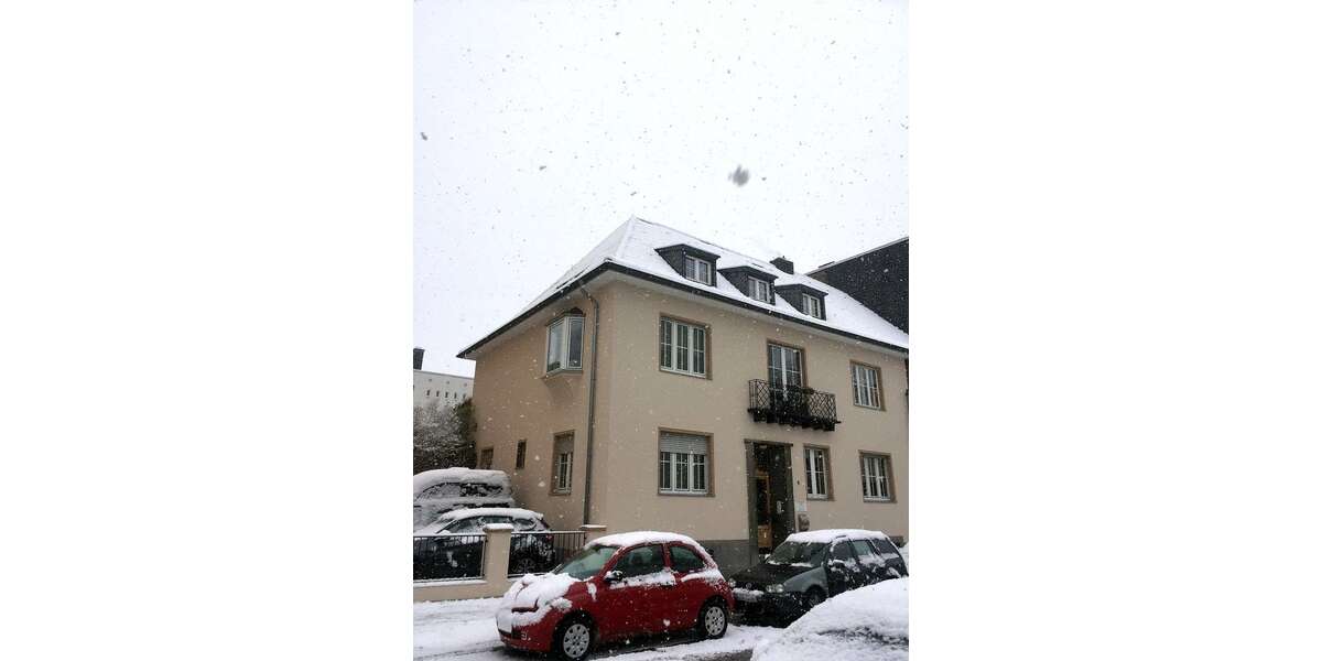 Haus zum Mieten in Leverkusen 2.300 € 200 m² 5 zimmer