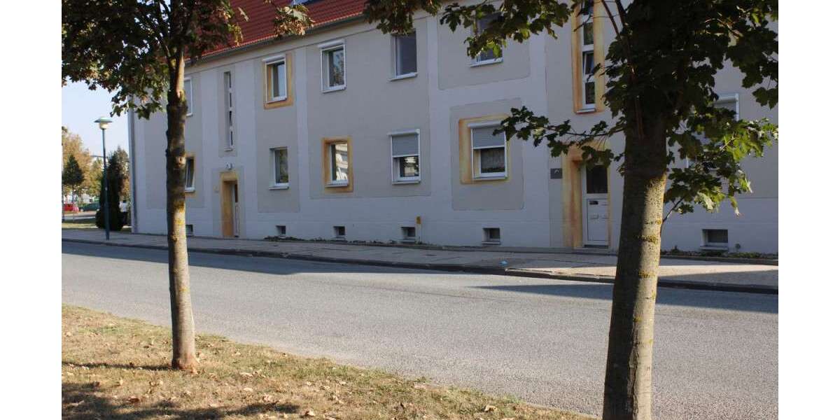 Etagenwohnung Oschersleben Oschersleben - 3 Zimmer, 53 m&sup2;, 342&euro; | Angebot:26986078