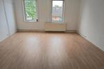 Etagenwohnung Uetze - 4 Zimmer, 130 m&sup2;, 1.150&euro; | Angebot:23272612