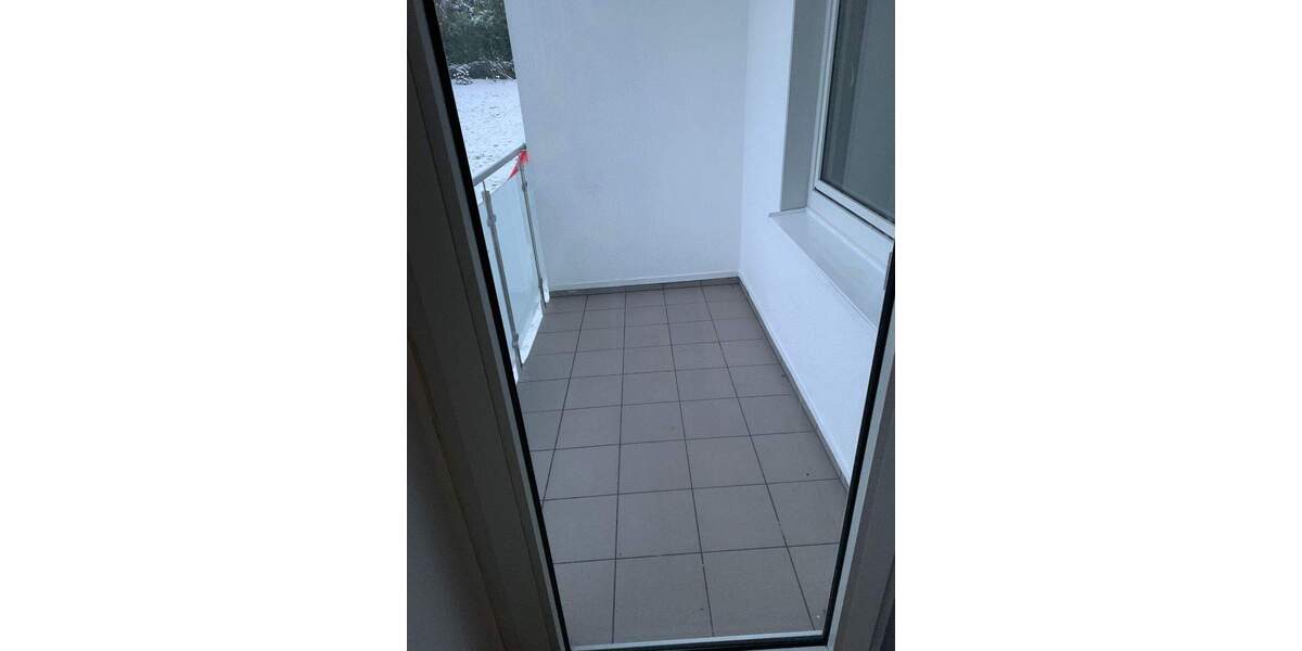 Etagenwohnung Solingen Solingen-Mitte - 3 Zimmer, 77 m&sup2;, 654&euro; | Angebot:24544719