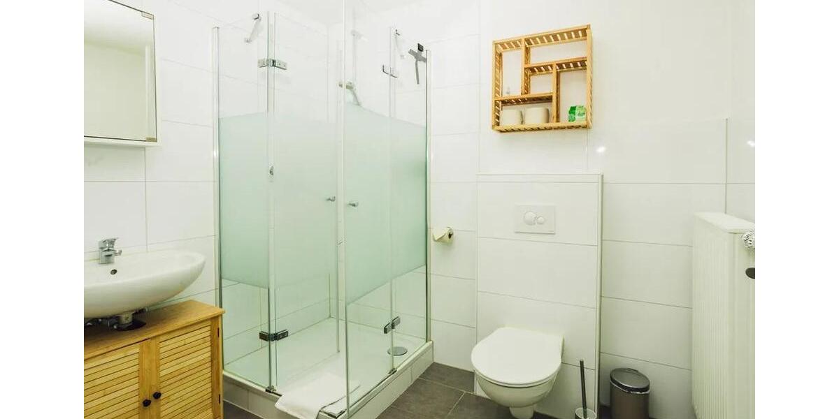 Etagenwohnung Kassel - 1 Zimmer, 45 m&sup2;, 1.200&euro; | Angebot:25103155