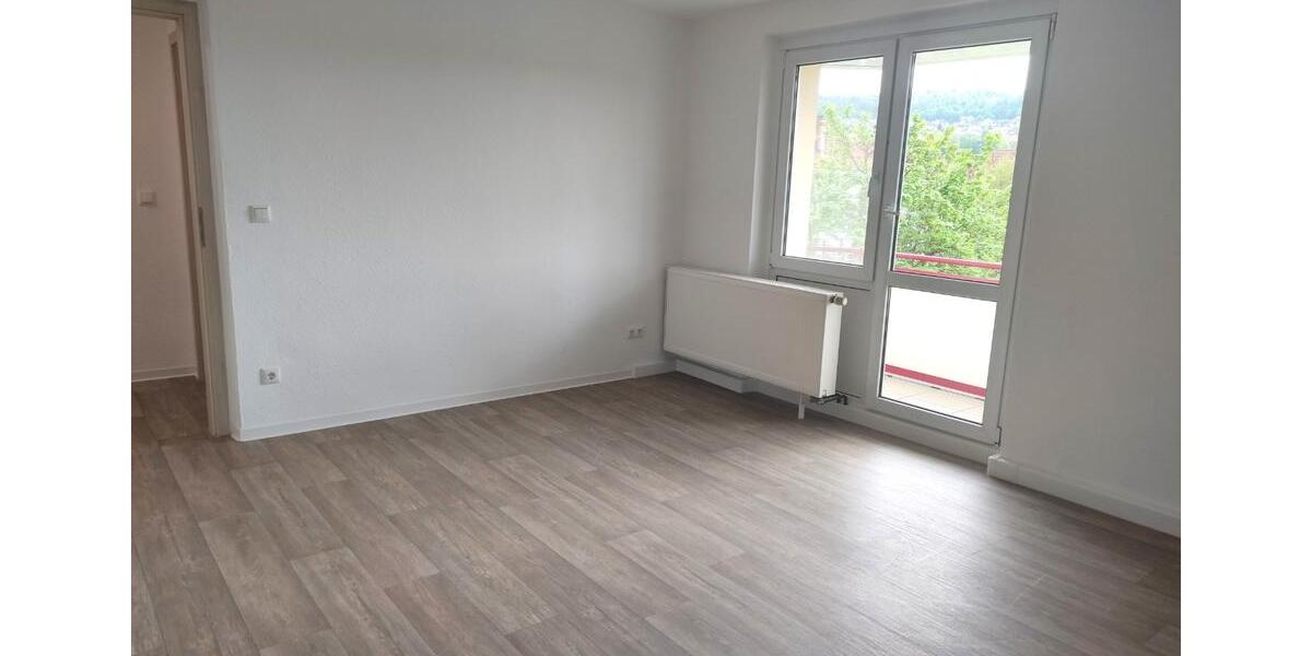 Dachgeschoßwohnung Meiningen - 4 Zimmer, 70 m&sup2;, 510&euro; | Angebot:26588691