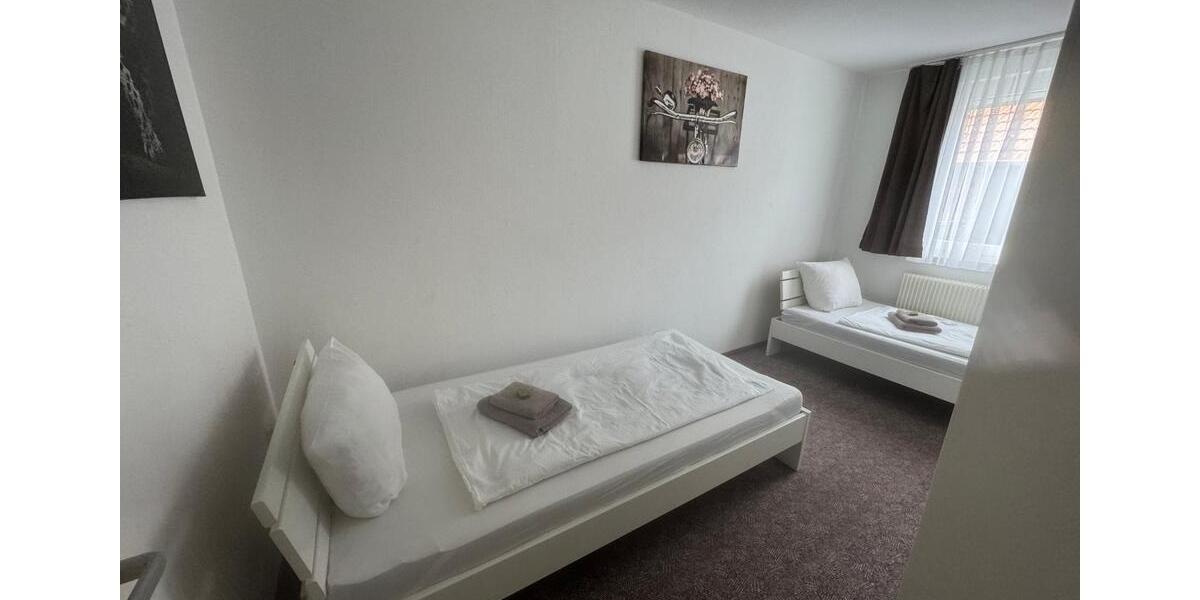 Etagenwohnung Dettingen an der Erms - 3 Zimmer, 60 m&sup2;, 1.950&euro; | Angebot:24590407