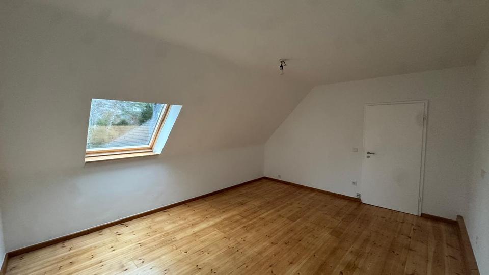 Helle 3-Zimmer-Wohnung in Köln-Weiden 3 zimmer