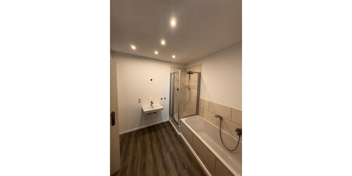 Etagenwohnung Bad Kreuznach - 2 Zimmer, 73 m&sup2;, 970&euro; | Angebot:26040612