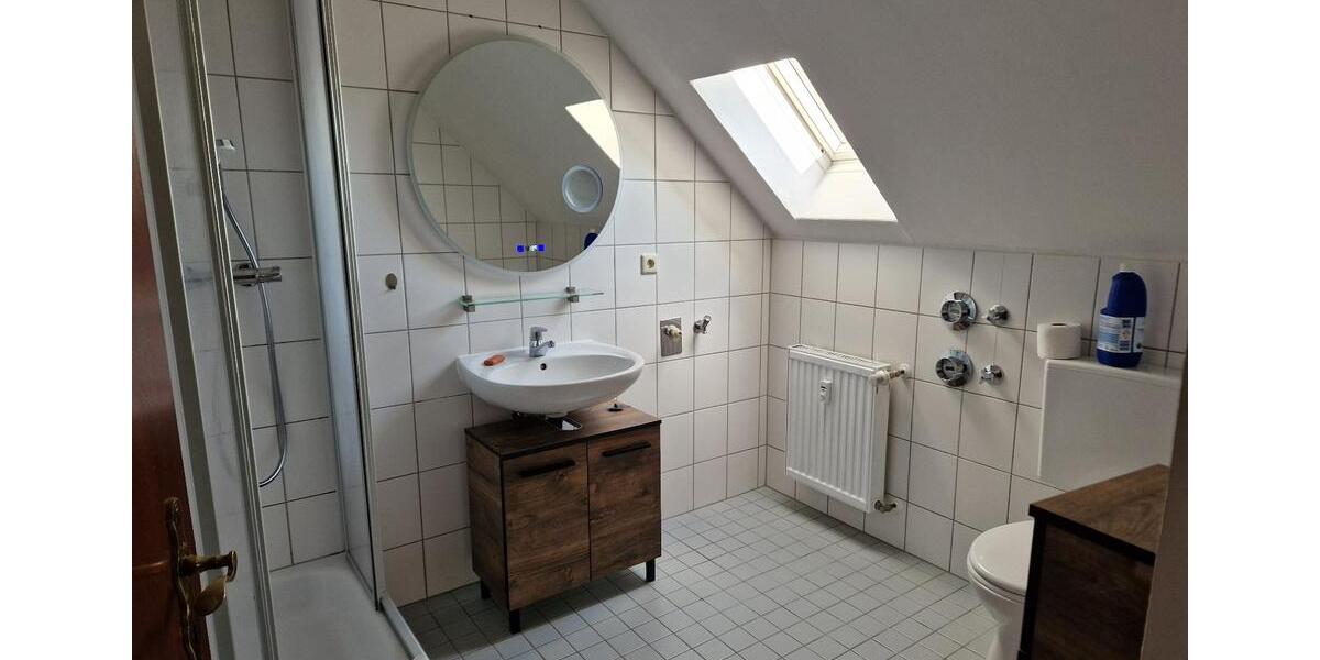Dachgeschoßwohnung Edenkoben - 2.5 Zimmer, 56 m&sup2;, 690&euro; | Angebot:26561358