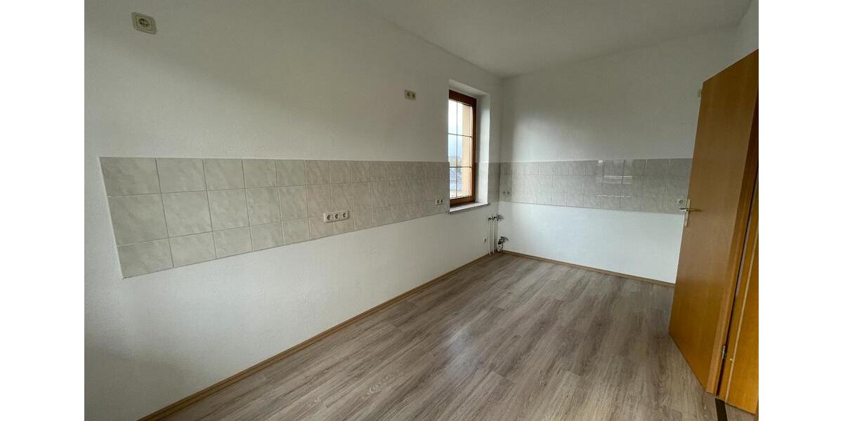 Hochparterre Thalheim/Erzgebirge Erzgebirge - 2 Zimmer, 65 m&sup2;, 350&euro; | Angebot:24785601