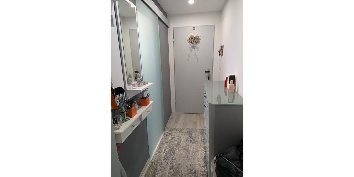 Dachgeschoßwohnung Küssaberg - 1.5 Zimmer, 40 m&sup2;, 660&euro; | Angebot:26697080