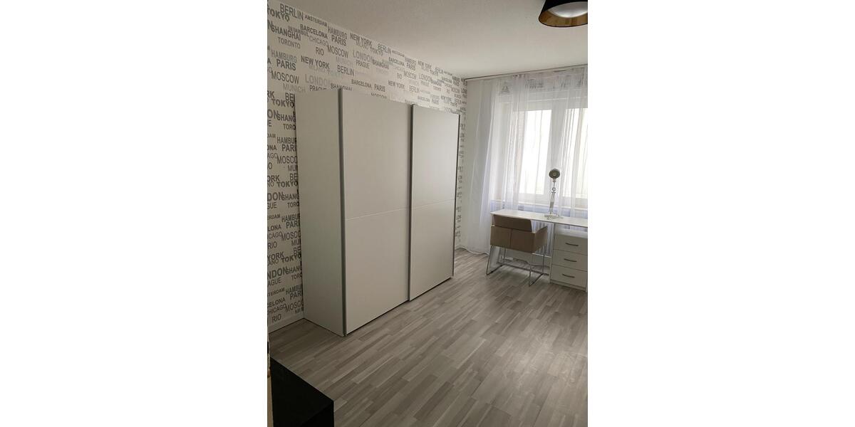 Wohnen auf Zeit Bergkamen - 4 Zimmer, 112 m&sup2;, 22&euro; | Angebot:20030517