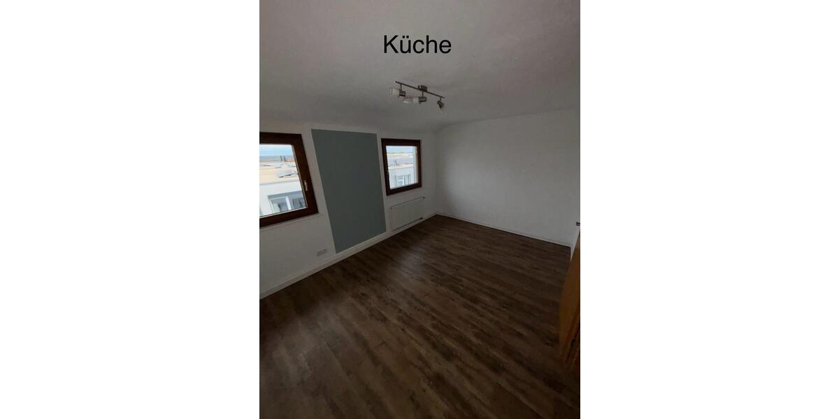 Dachgeschoßwohnung Bissingen an der Teck - 4 Zimmer, 66 m&sup2;, 850&euro; | Angebot:26548949