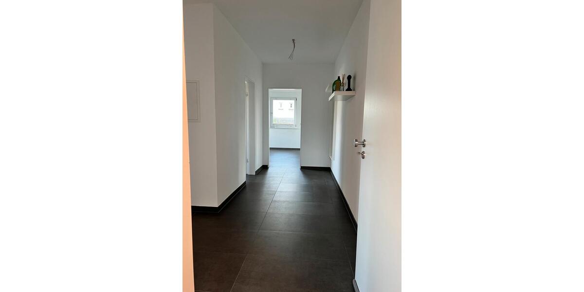 Erdgeschoßwohnung Meschede - 2 Zimmer, 70 m&sup2;, 570&euro; | Angebot:26462855