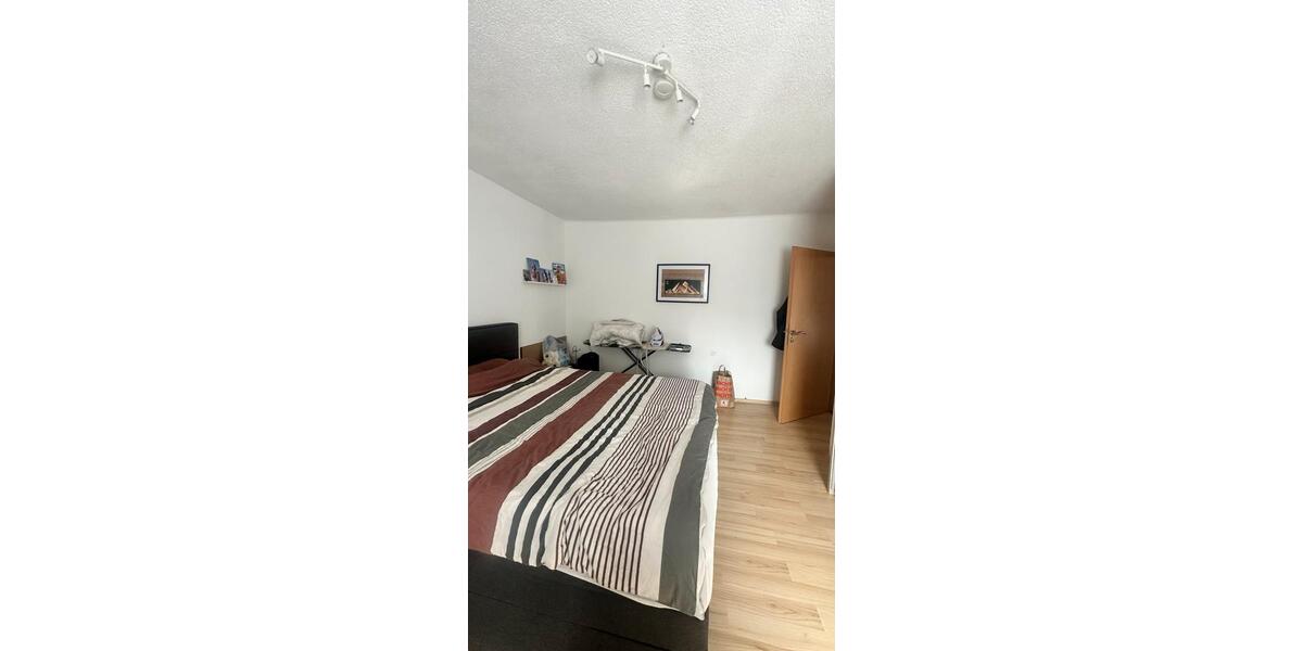Erdgeschoßwohnung Laichingen - 4 Zimmer, 95 m&sup2;, 1.050&euro; | Angebot:26022413