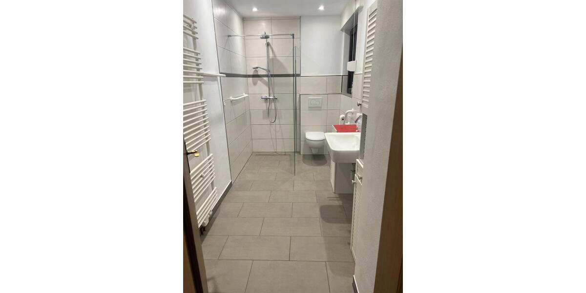 Erdgeschoßwohnung Lennestadt - 4 Zimmer, 110 m&sup2;, 890&euro; | Angebot:26635689