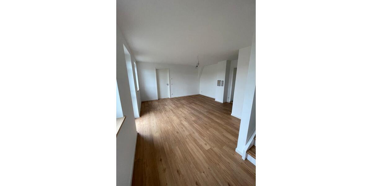 Etagenwohnung Ostercappeln - 2 Zimmer, 85 m&sup2;, 885&euro; | Angebot:25289746