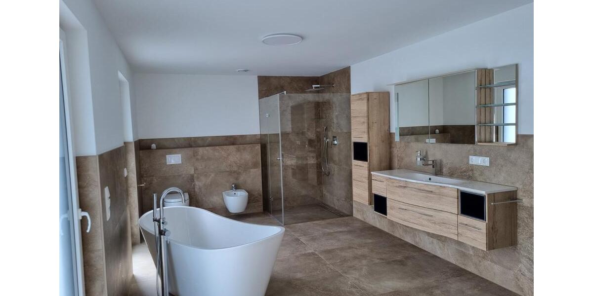 Einfamilienhaus Porta Westfalica - 4 Zimmer, 204 m&sup2;, 1.880&euro; | Angebot:24804567