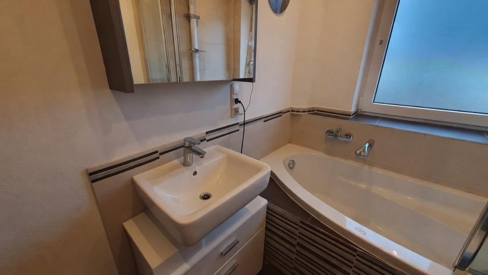 Etagenwohnung Bischofsgrün - 4 Zimmer, 69 m&sup2;, 890&euro; | Angebot:25172899