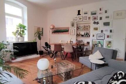 Wohnung Würzburg Sanderau - 3 Zimmer, 93 m&sup2;, 1.300&euro; | Angebot:24734089