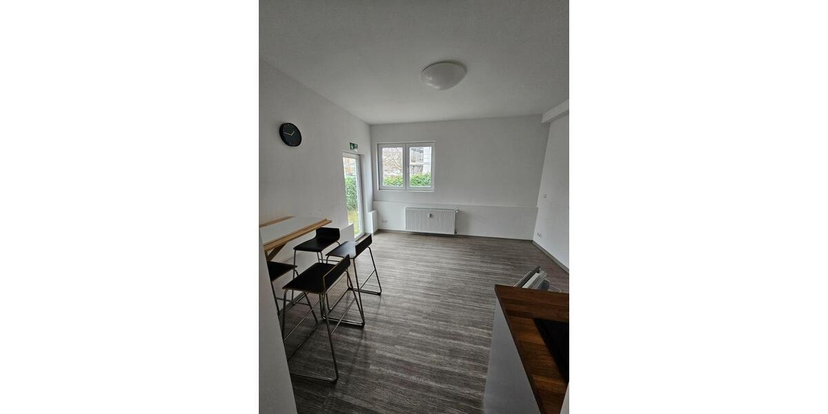 Erdgeschoßwohnung Kassel Niederzwehren - 2 Zimmer, 70 m&sup2;, 850&euro; | Angebot:24488033