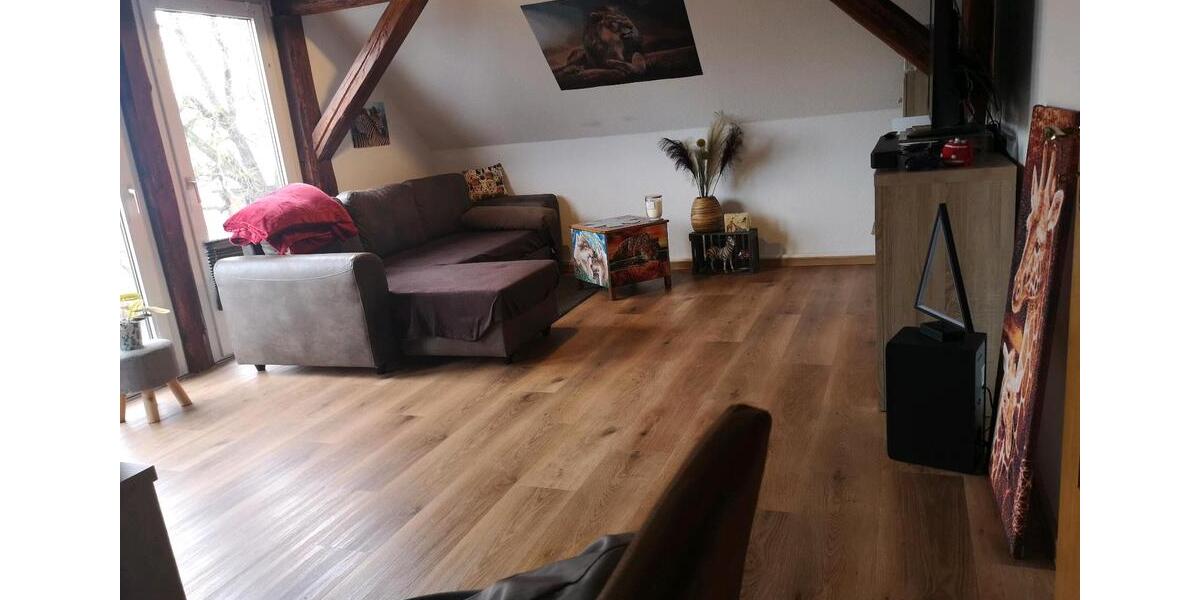 Dachgeschoßwohnung Bockenem - 4 Zimmer, 80 m&sup2;, 600&euro; | Angebot:24839020