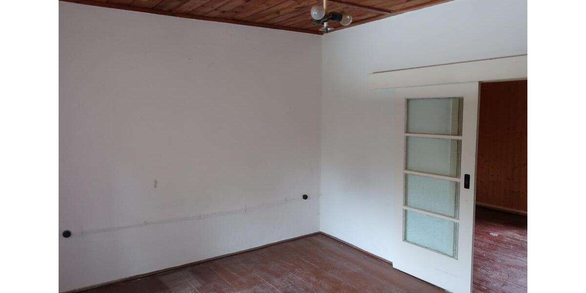 Reihenhaus Mansfeld - 8 Zimmer, 160 m&sup2;, 720&euro; | Angebot:26185377