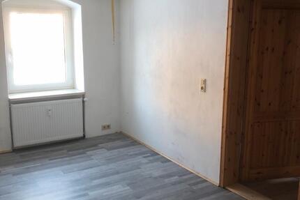 Wohnung Erxleben - 3.5 Zimmer, 100 m&sup2;, 650&euro; | Angebot:25839023