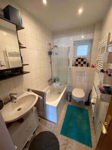 Etagenwohnung Saarbrücken West - 4 Zimmer, 75 m&sup2;, 670&euro; | Angebot:26413156