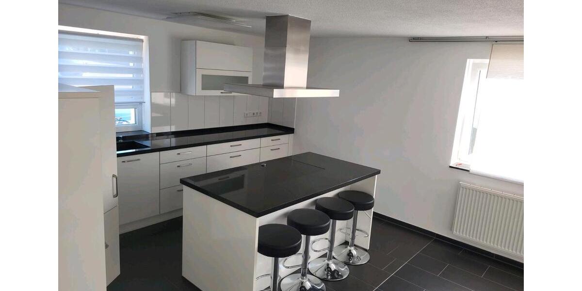 Renovierte 3 Zimmerwohnung 3 zimmer