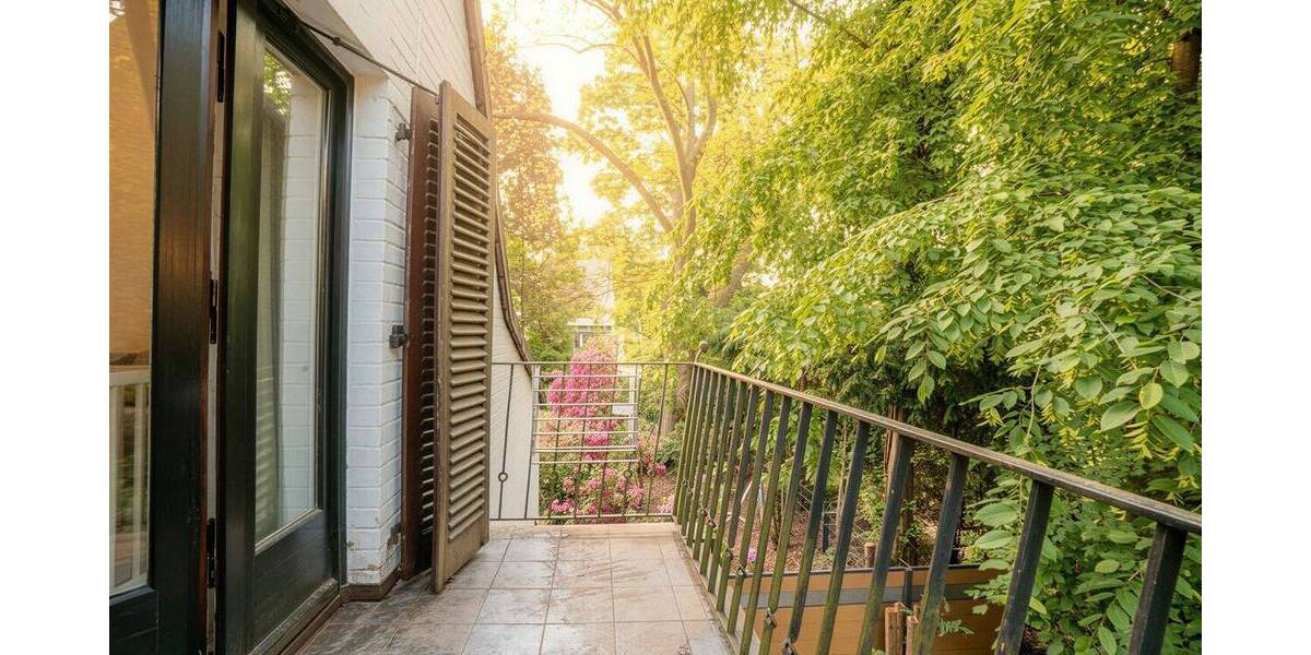 Etagenwohnung Duisburg Dellviertel - 3 Zimmer, 110 m&sup2;, 1.100&euro; | Angebot:26569409