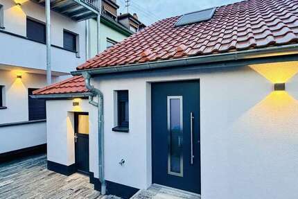 Haus Karlsruhe Innenstadt-Ost - 8 Zimmer, 190 m&sup2;, 8.000&euro; | Angebot:26661131