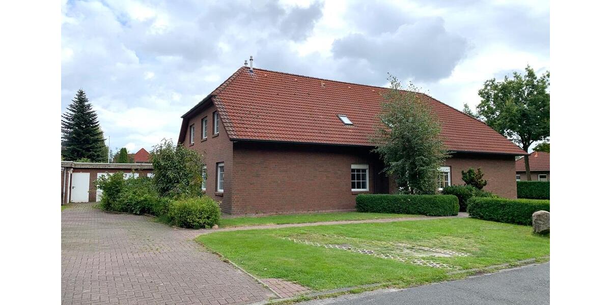 Dachgeschoßwohnung Westerstede - 3 Zimmer, 82 m&sup2;, 650&euro; | Angebot:24259133