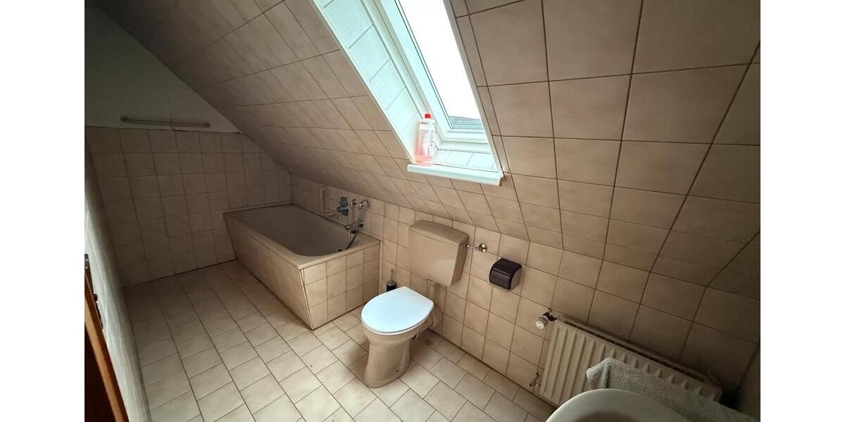 1.Fam Haus Mit Garten&Balkon Kamin&Garage 5 zimmer