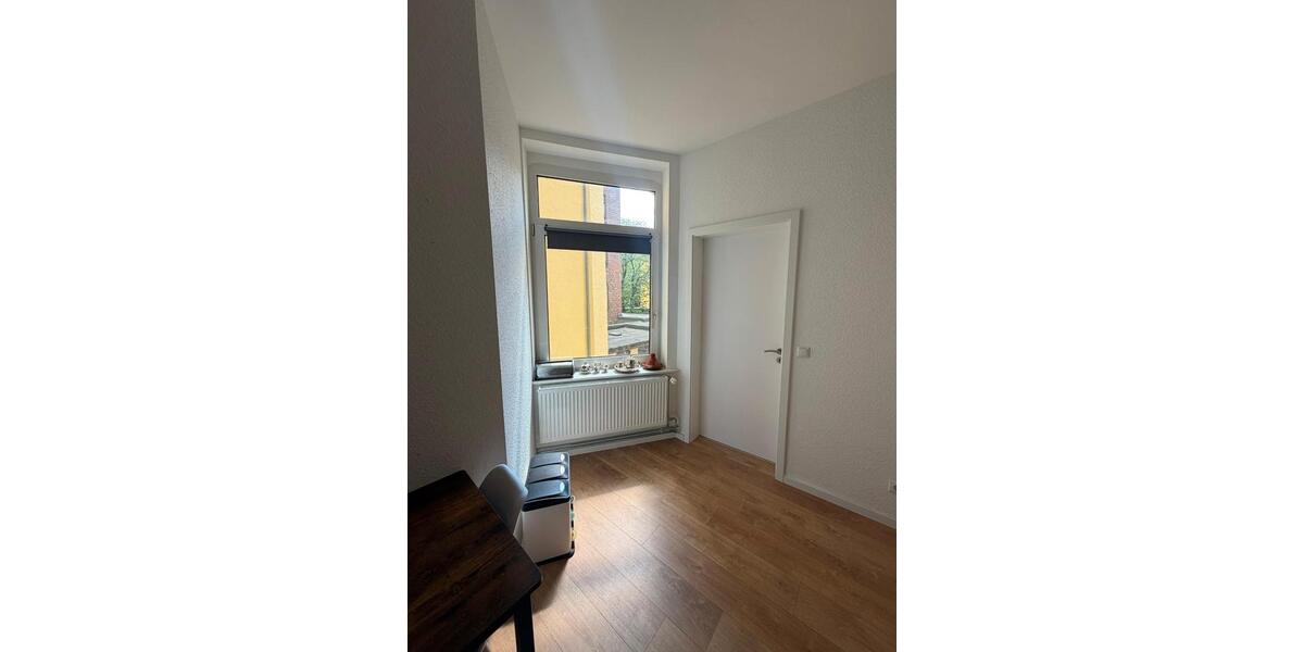Erdgeschoßwohnung Hannover Linden-Limmer - 1 Zimmer, 15 m&sup2;, 500&euro; | Angebot:26636501