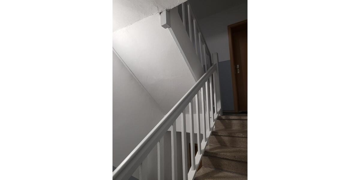 Dachgeschoßwohnung Hecklingen - 4 Zimmer, 80 m&sup2;, 500&euro; | Angebot:24817183