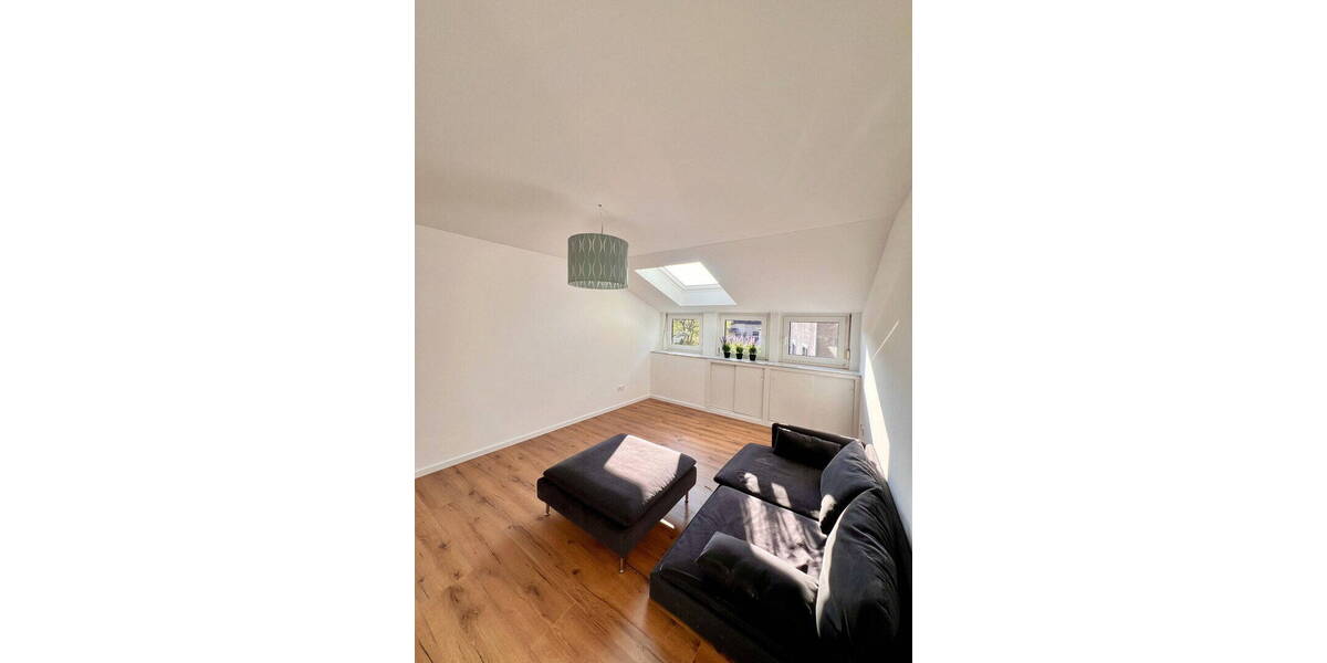 Einfamilienhaus Bielefeld Innenstadt - 9 Zimmer, 230 m&sup2;, 3.550&euro; | Angebot:26155754