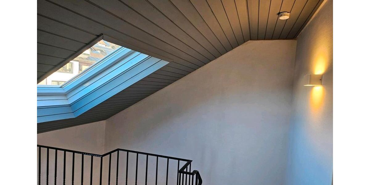 Dachgeschoßwohnung Bühlerzell - 4 Zimmer, 100 m&sup2;, 1.100&euro; | Angebot:24308414