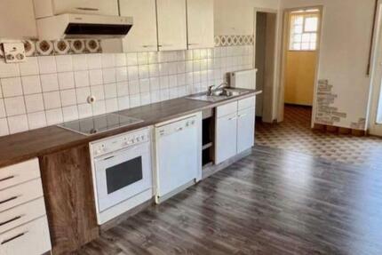 Wohnung Wiesensteig - 3 Zimmer, 92 m&sup2;, 750&euro; | Angebot:25919136