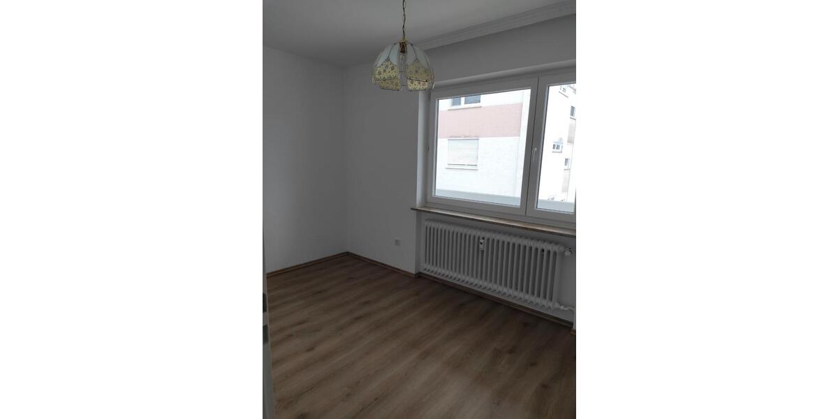 Etagenwohnung Ingolstadt Friedrichshofen-Hollerstauden - 3 Zimmer, 66 m&sup2;, 900&euro; | Angebot:25989121