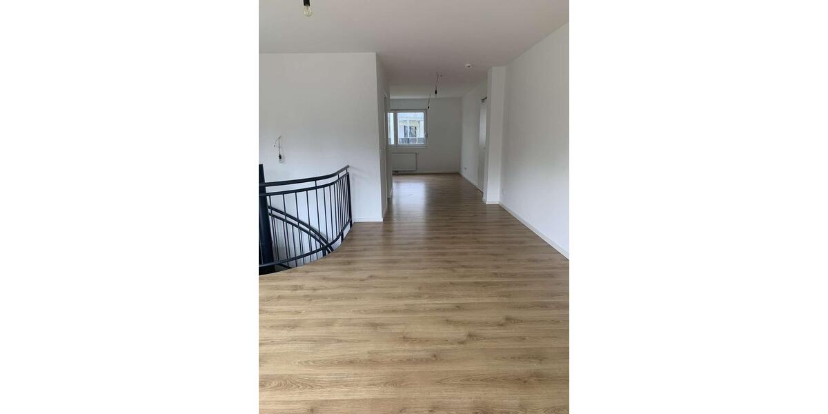 Maisonettenwohnung Hohen Neuendorf Bergfelde - 3 Zimmer, 105 m&sup2;, 1.417&euro; | Angebot:25499962