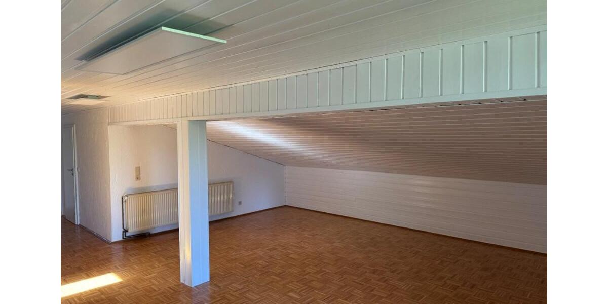 Dachgeschoßwohnung Bad Wildungen - 2 Zimmer, 60 m&sup2;, 485&euro; | Angebot:24877651