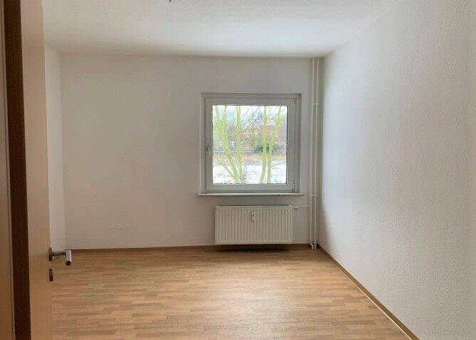 Etagenwohnung Oschersleben Oschersleben - 2 Zimmer, 43 m&sup2;, 267&euro; | Angebot:26378865