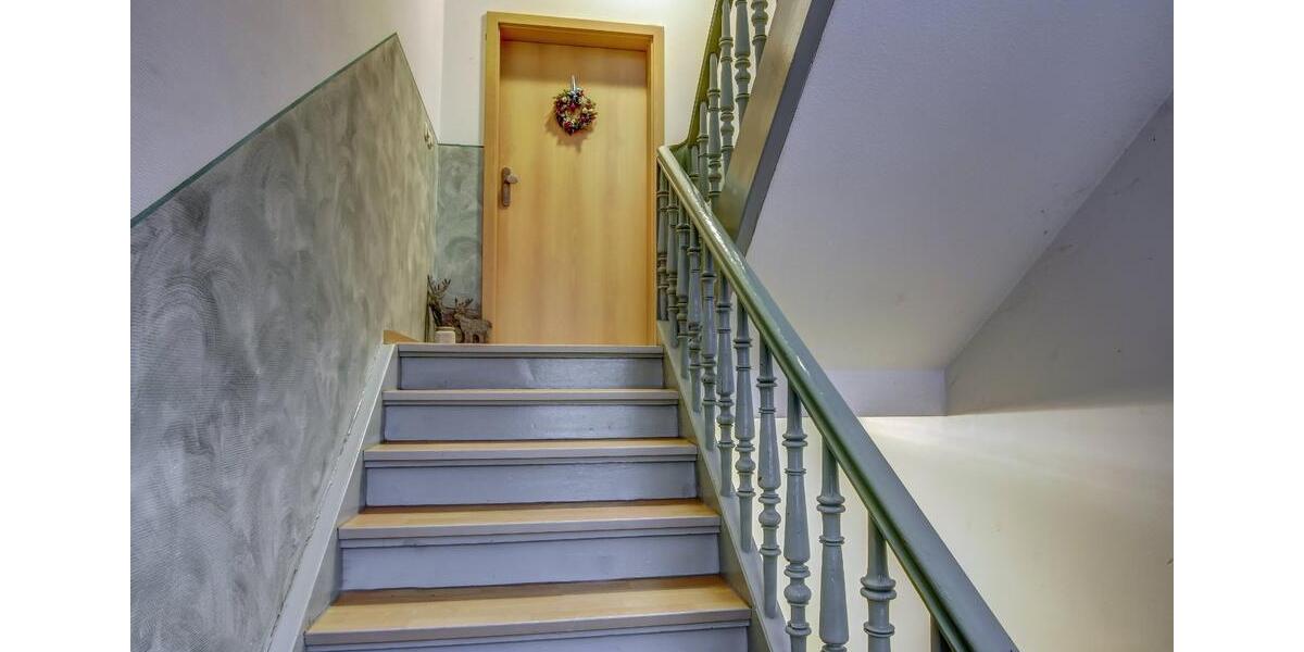 ***RESERVIERT*** 96m² | 4-Raum Wohnung | Mietwohnung | EBK Küche | Kamin | Balkon | Parken | Keller 4 zimmer