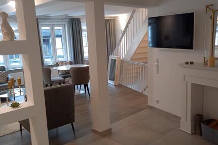 Wohnen auf Zeit Baden-Baden Lichtental - 3 Zimmer, 90 m&sup2;, 1.700&euro; | Angebot:25308808