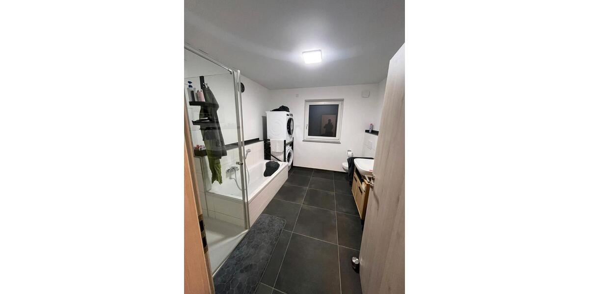 Etagenwohnung Leiblfing - 3 Zimmer, 97 m&sup2;, 795&euro; | Angebot:26000230