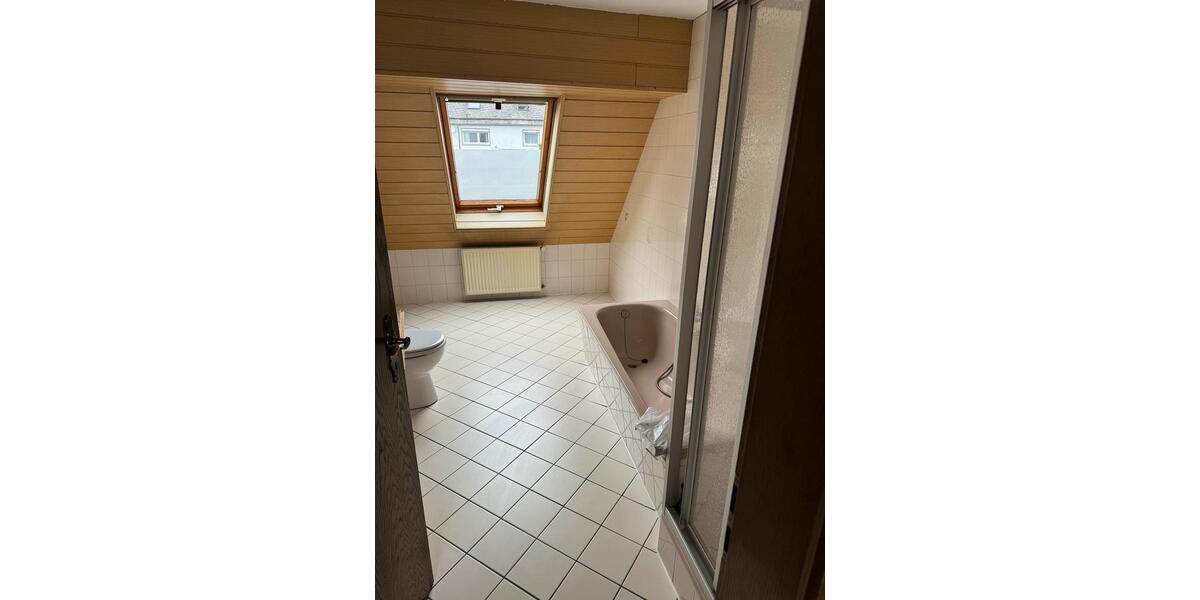 Dachgeschoßwohnung Brücken - 2 Zimmer, 80 m&sup2;, 595&euro; | Angebot:26002937