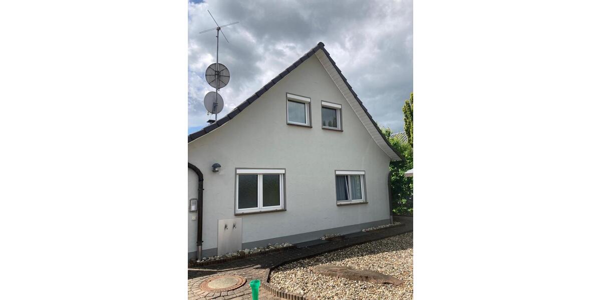 Einfamilienhaus Karlstadt - 5 Zimmer, 190 m&sup2;, 990&euro; | Angebot:26021987