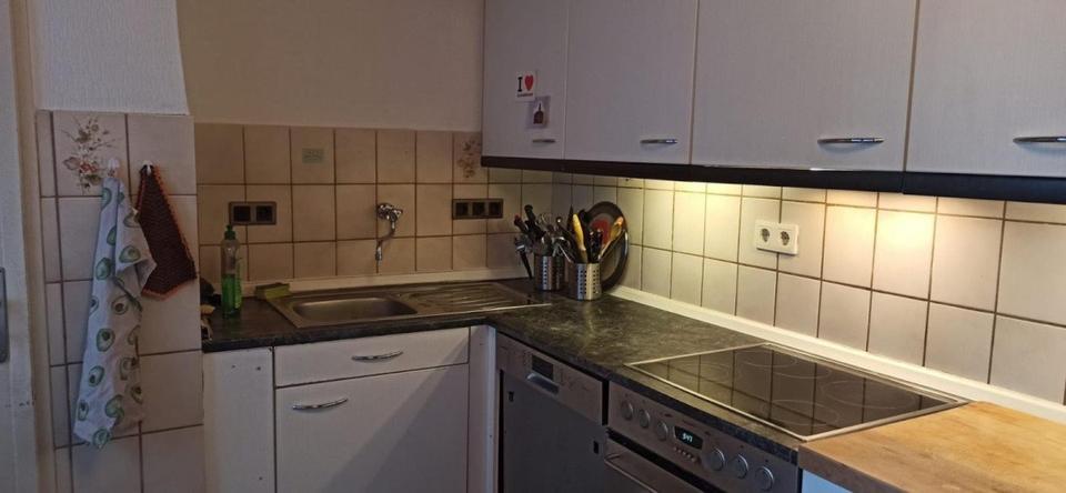 Wohnen auf Zeit Saarbrücken Neue Bremm - 20 Zimmer, 50 m&sup2;, 270&euro; | Angebot:26401823