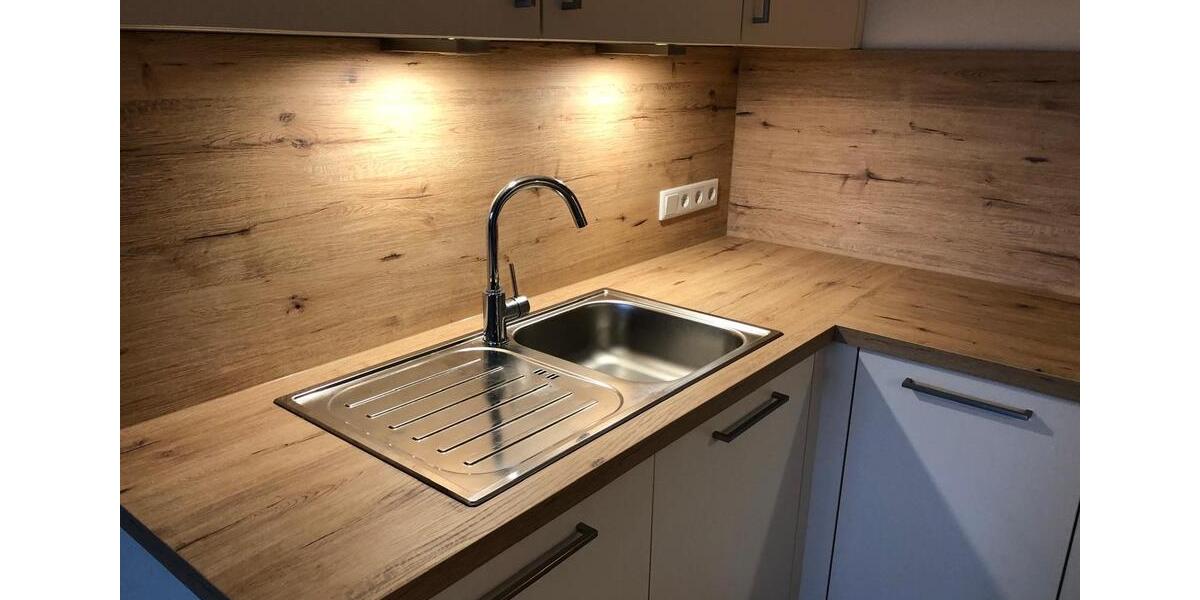 Dachgeschoßwohnung Altötting - 3 Zimmer, 100 m&sup2;, 1.200&euro; | Angebot:24477723