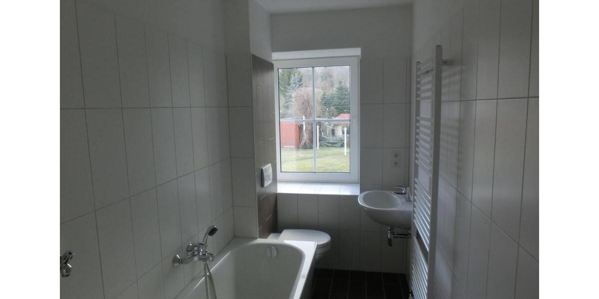 Hochparterre Oberschöna - 2 Zimmer, 54 m&sup2;, 350&euro; | Angebot:26702694