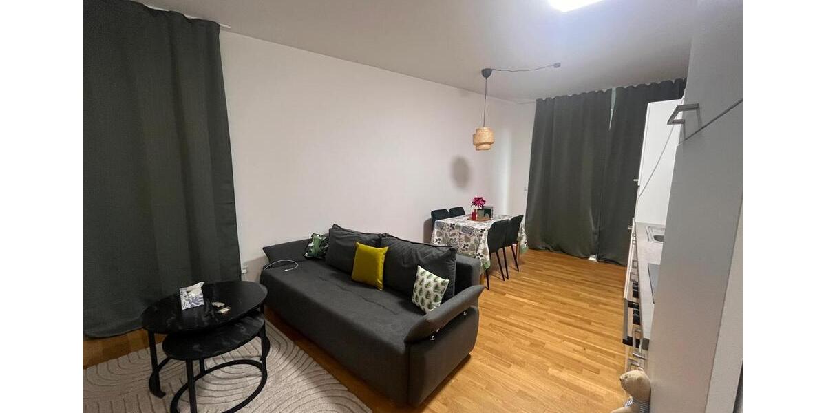 Erdgeschoßwohnung Berlin Lichtenberg - 2 Zimmer, 52 m&sup2;, 999&euro; | Angebot:27663094